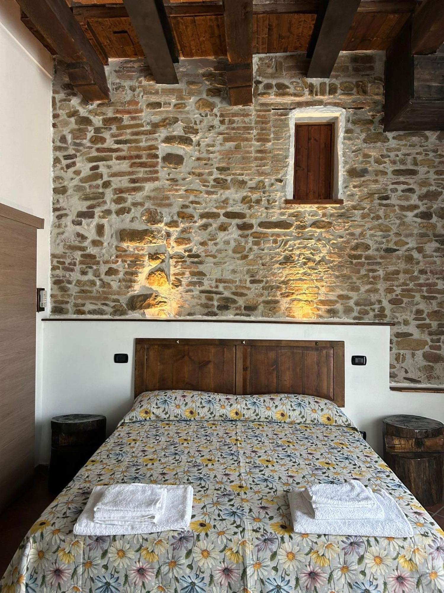 Ca'Silvia Bed & Breakfast San Savino  Bagian luar foto